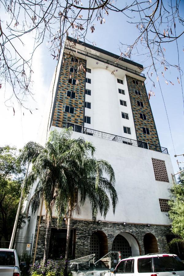 Booking Dioh Monterrey Exterior foto