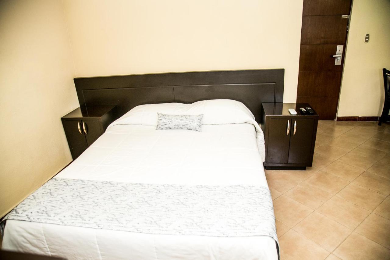 Booking Dioh Monterrey Exterior foto