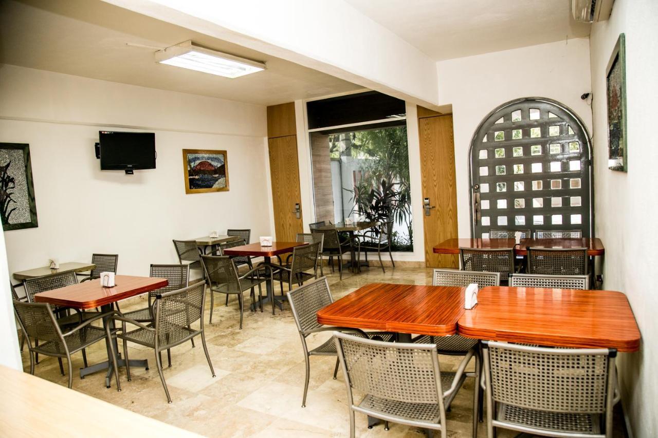 Booking Dioh Hotel Monterrey Exterior foto