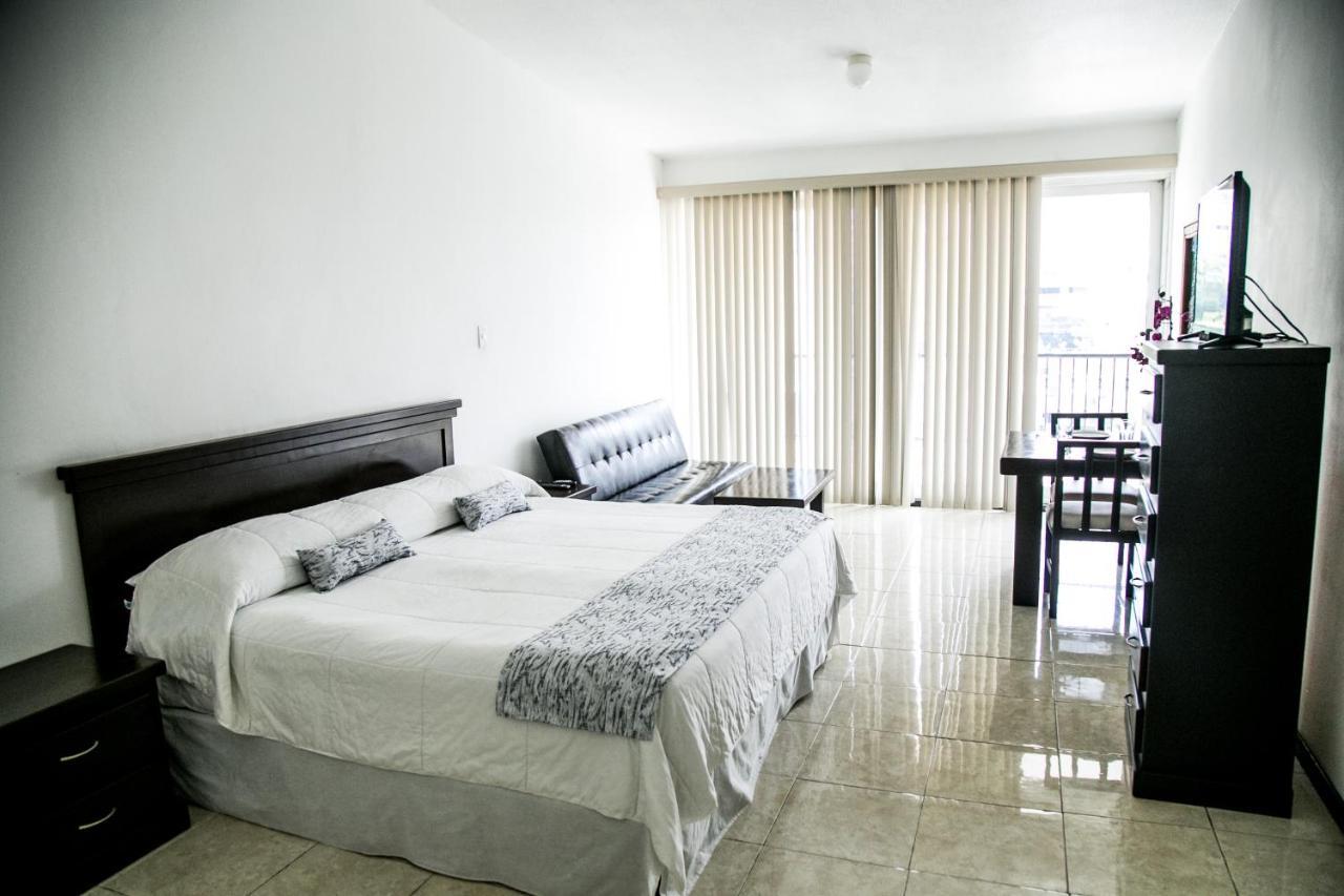 Booking Dioh Monterrey Exterior foto